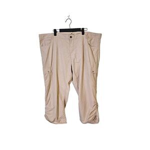 Woolrich tan, lightweight capri pants. Size 2X.